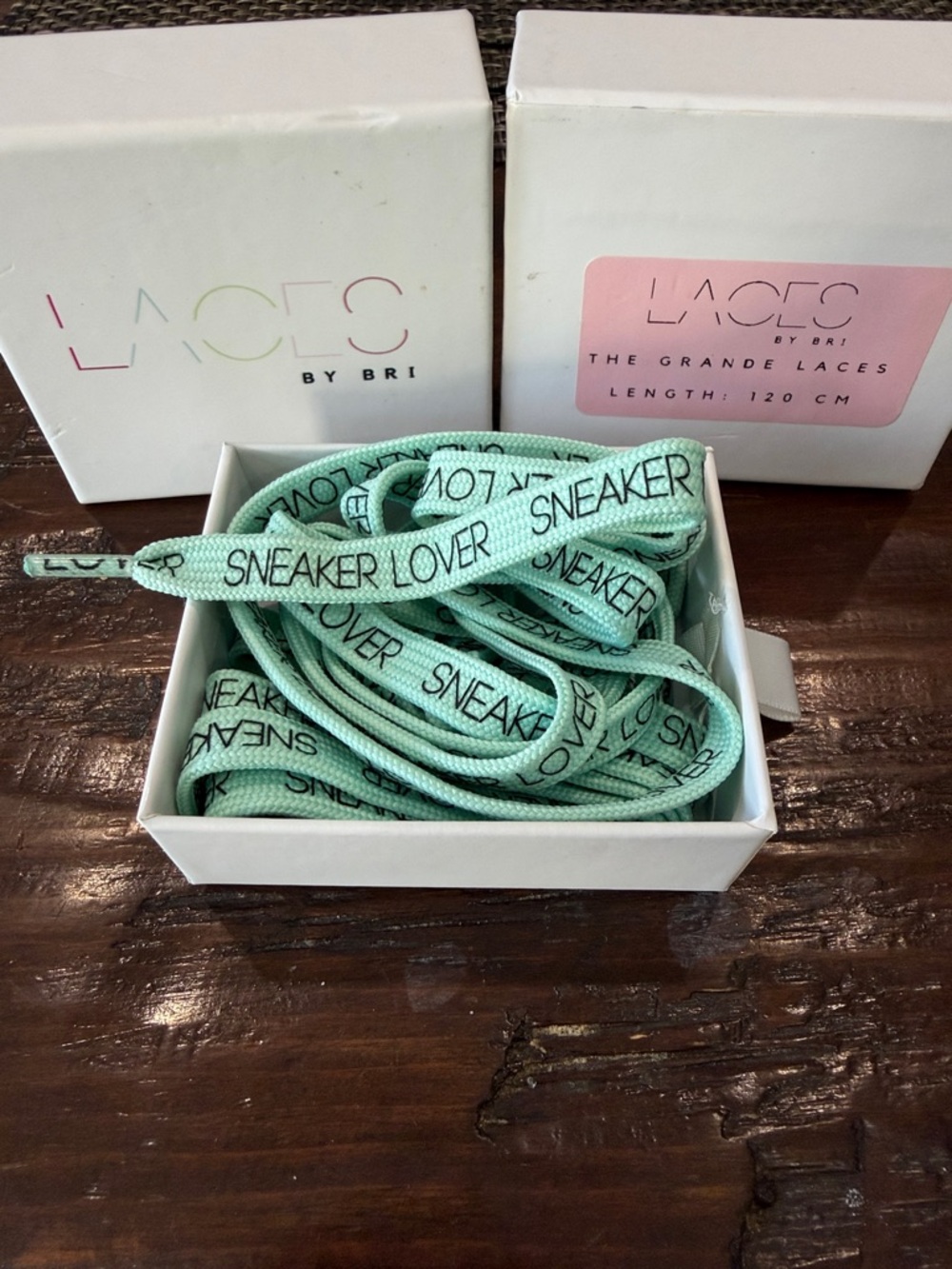 Lux Mint Green Sneaker Lover 
Length 120cm